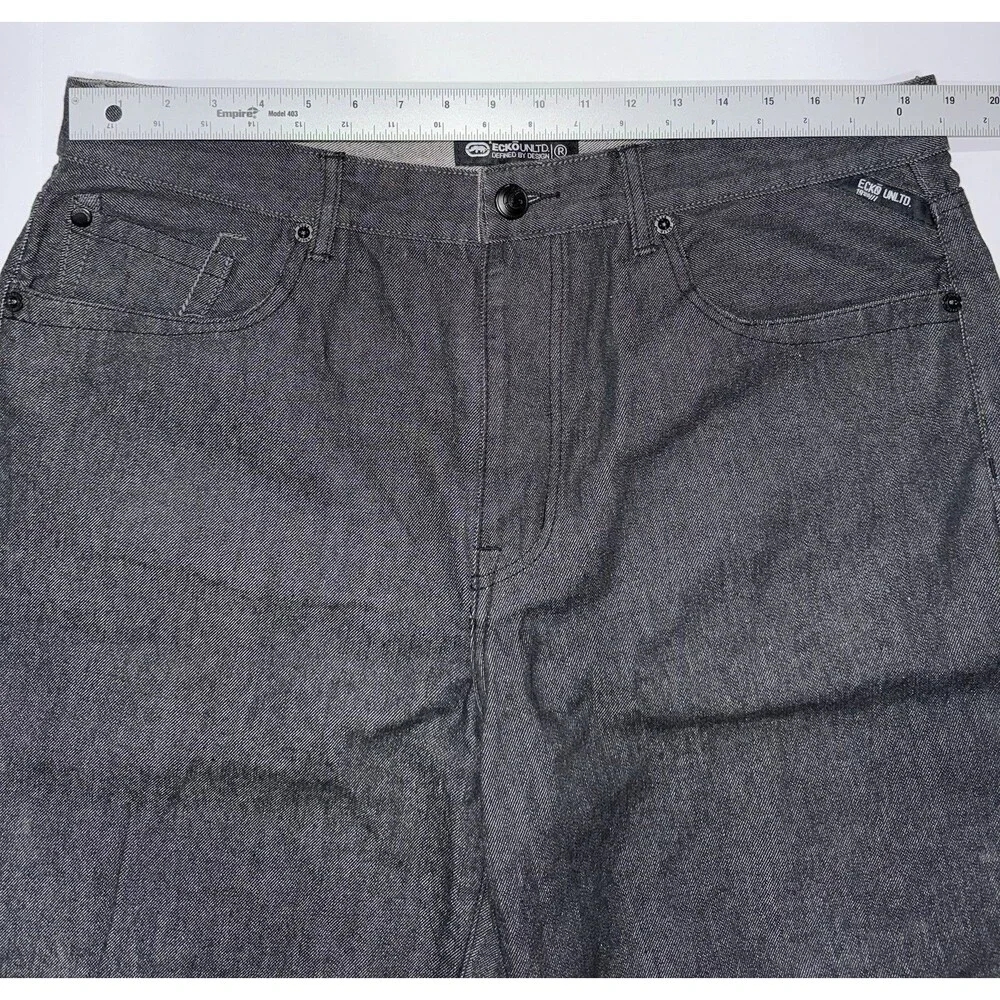 Ecko unltd Bermuda Black Jean shorts‎ SZ W38 Men’s